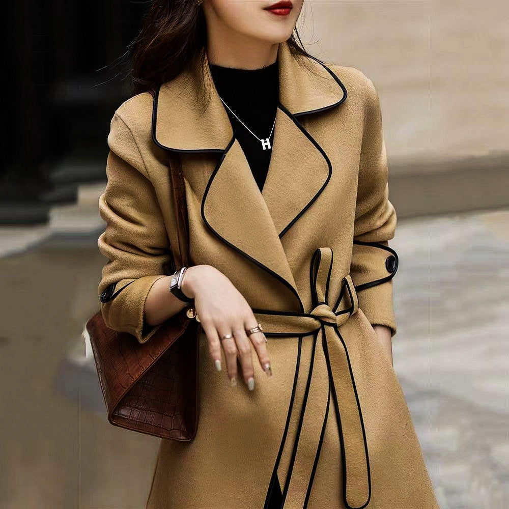Elegant Madison Wool Coat for a Warm and Sophisticated Style