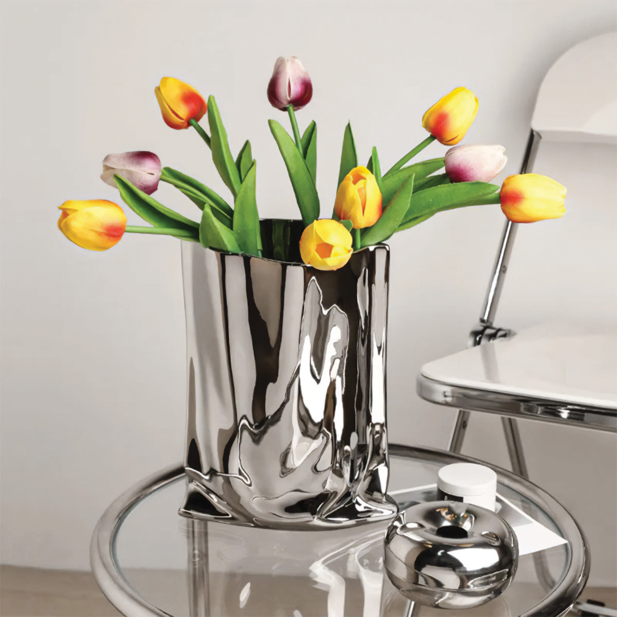 Elegant Pleated Flower Vase | Perfect Contemporary Decor for All Your Rooms