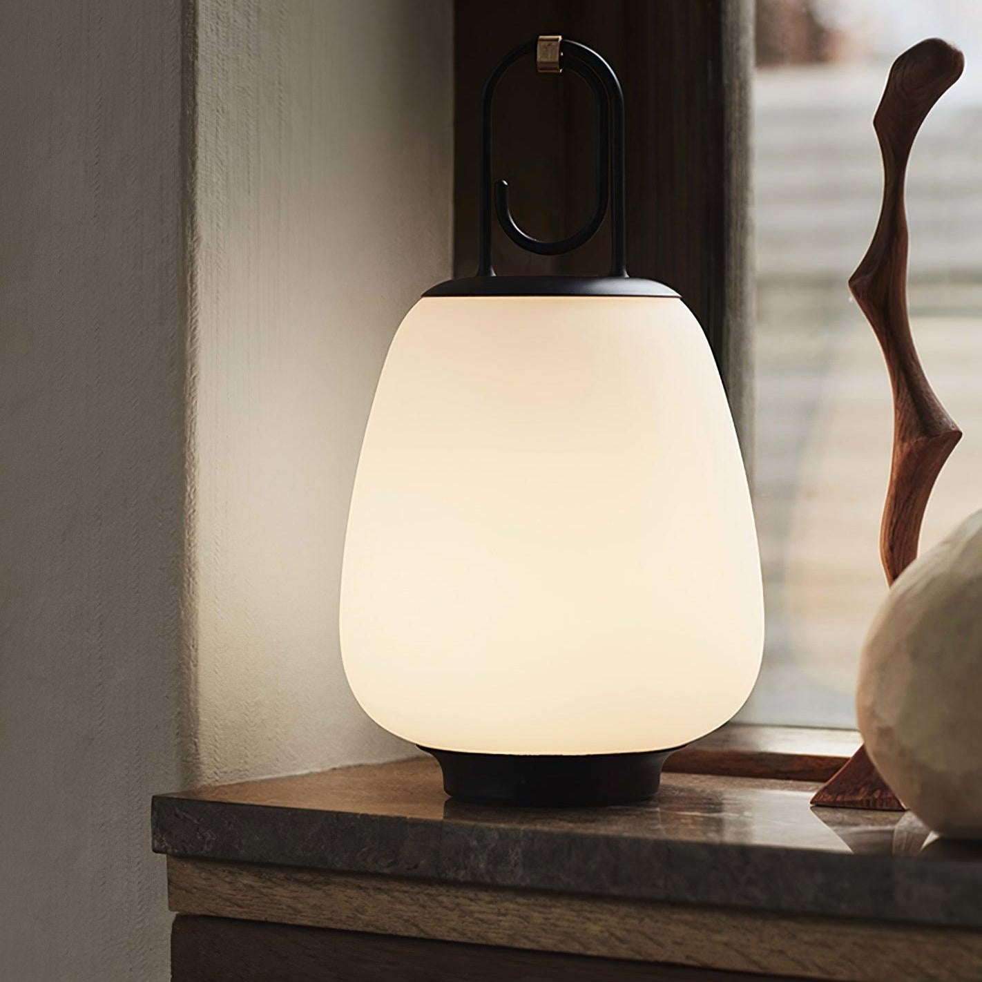 Portable LED Table Lamp with Built-in Battery for Versatile Lighting