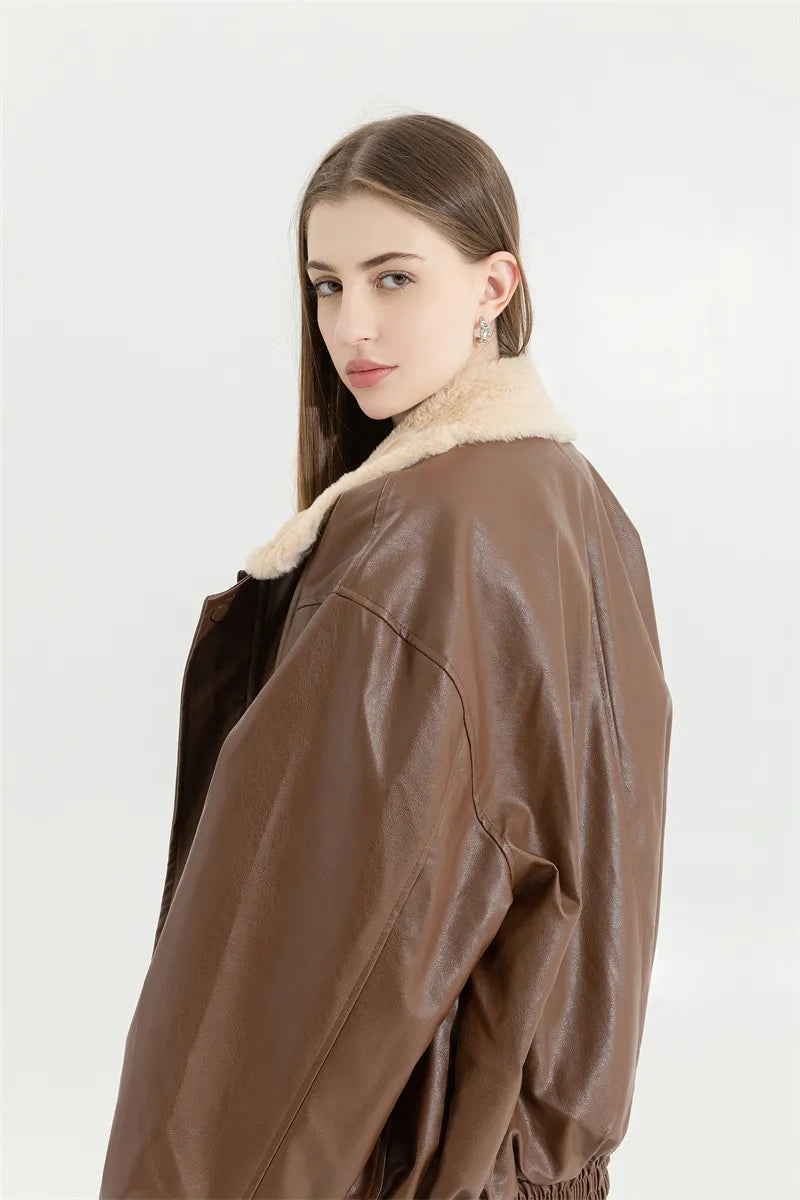 Amanda Leren Winter Coat | Elegant and Timeless Vintage Style