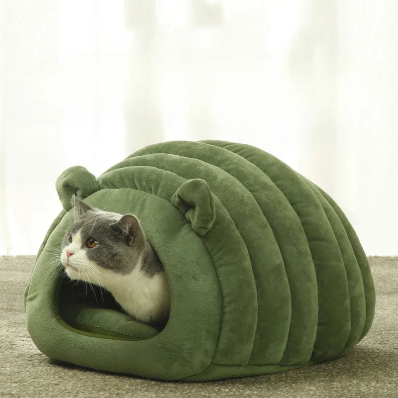 Stylish and Cozy Home Decor for Cats and Pets
