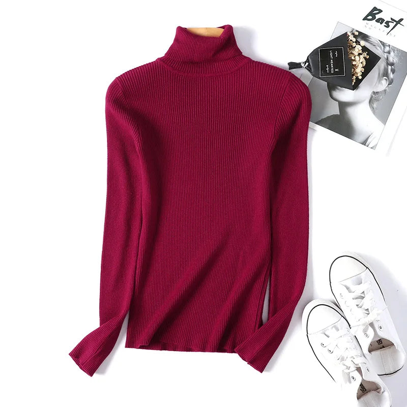 Stylish women's turtleneck sweater with fold-over for special comfort