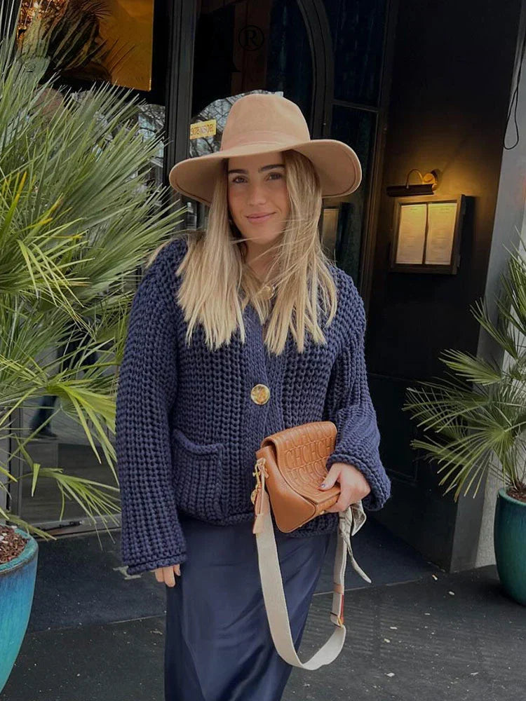 Women's Cozy Chunky-Knit Cardigan with Oversized Buttons