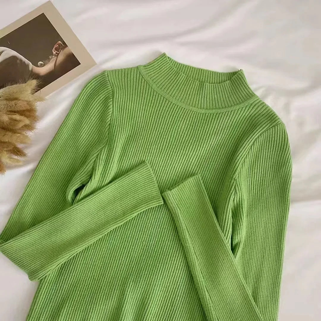 Stylish women's knit sweater for any occasion