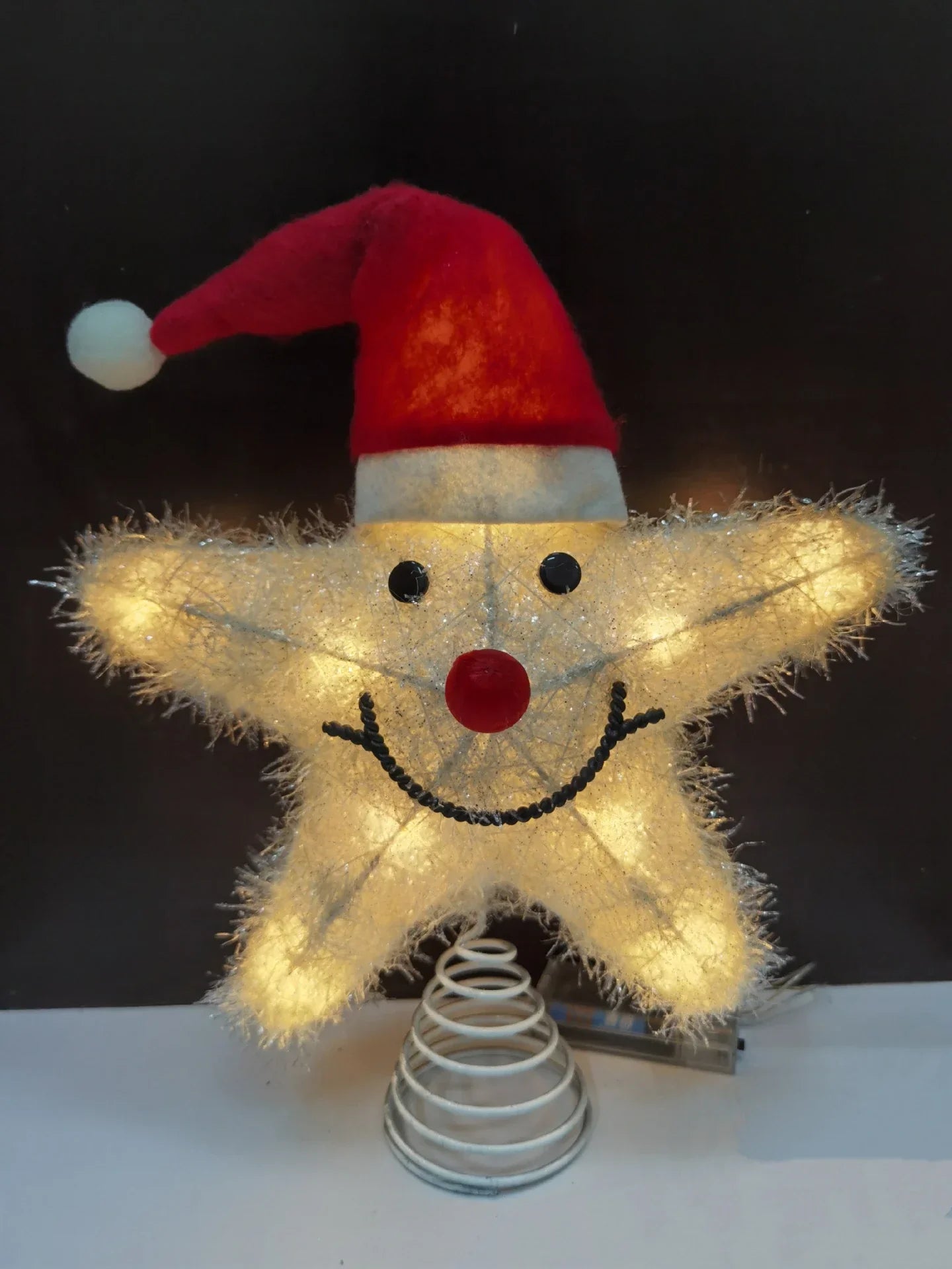 TwinkleGlow - LED Star Tree Topper with Warm Light and Easy Installation