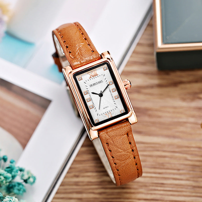 Chic Leather Couple Wristwatch - The Perfect Accessory for Stylish Moments