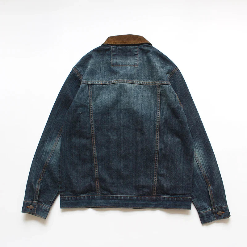 Denim jacket from the countryside for effortless rural chic