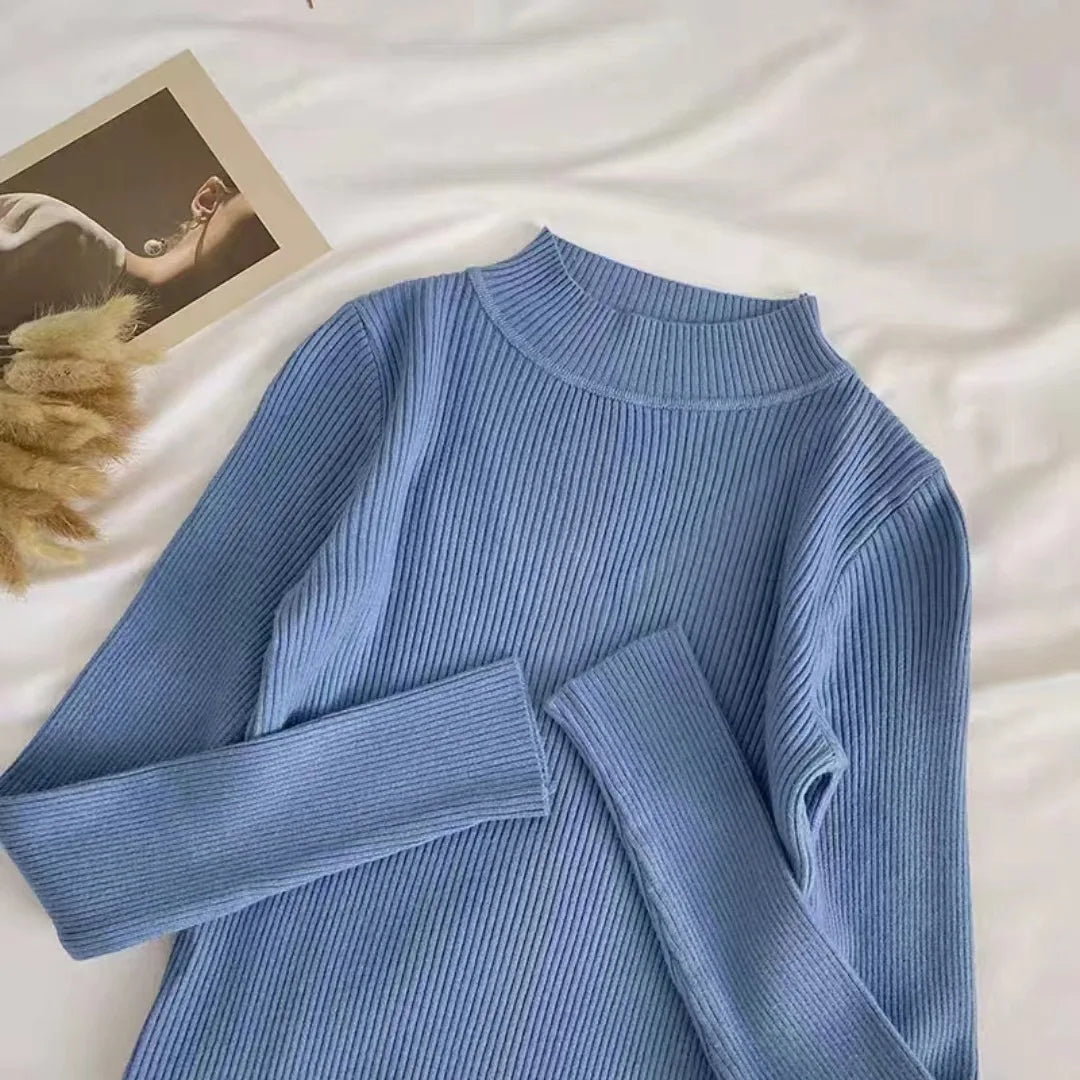 Stylish women's knit sweater for any occasion