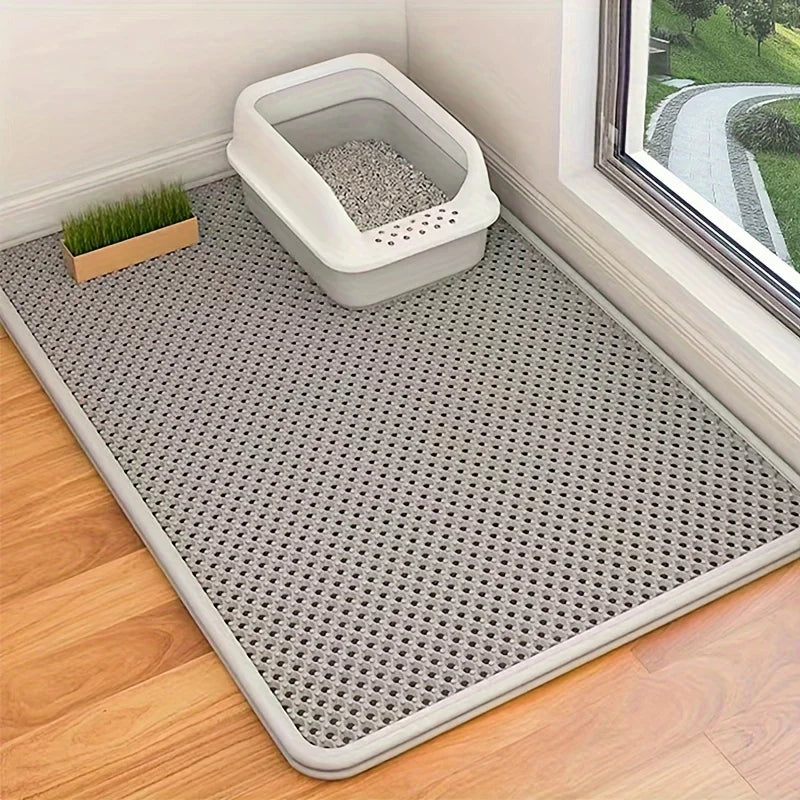 Luxe Cat Litter Mat with Built-in Scratching Function for Extra Protection