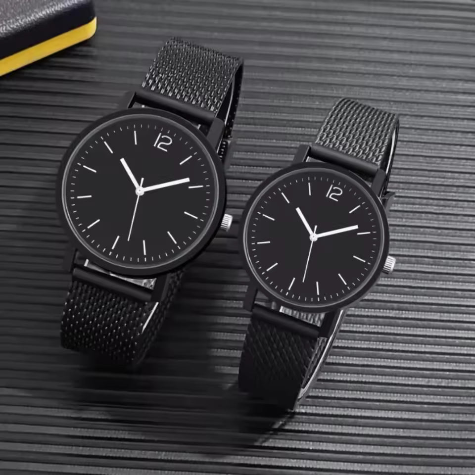 Sleek Black-Toned Quartz Watch Perfect for Couples