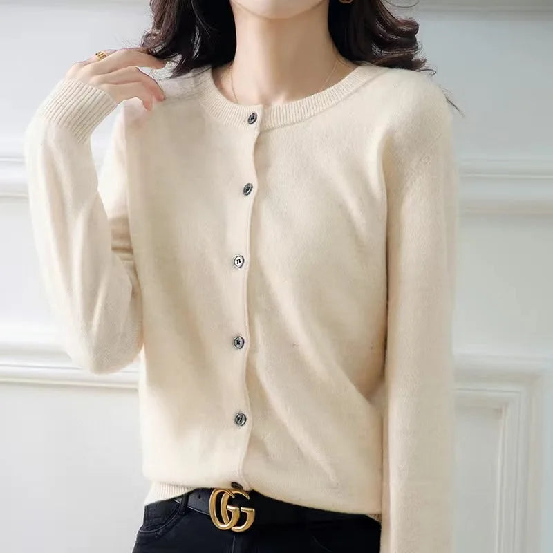 Susan - Chic and Sophisticated Elegant Cardigan