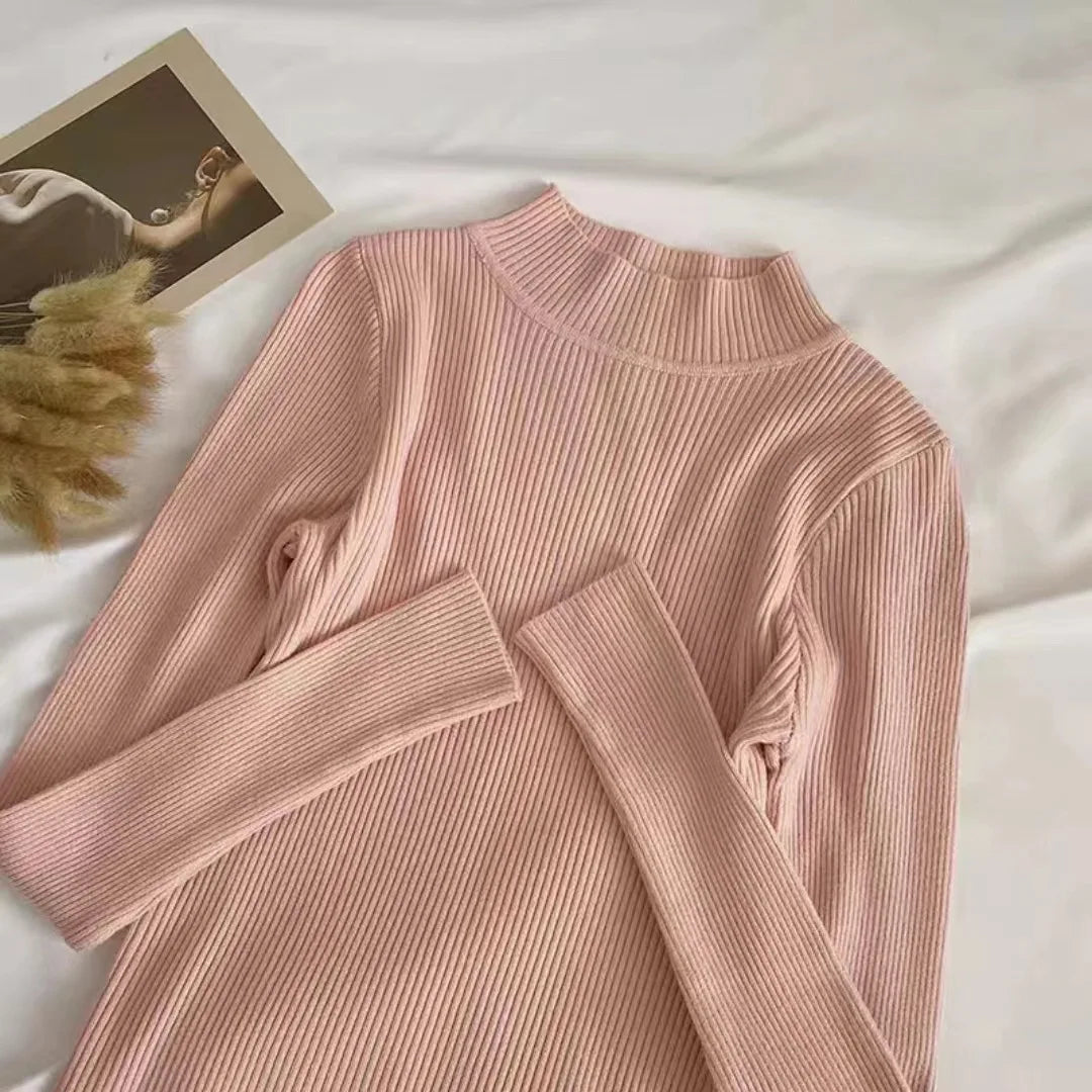 Stylish women's knit sweater for any occasion