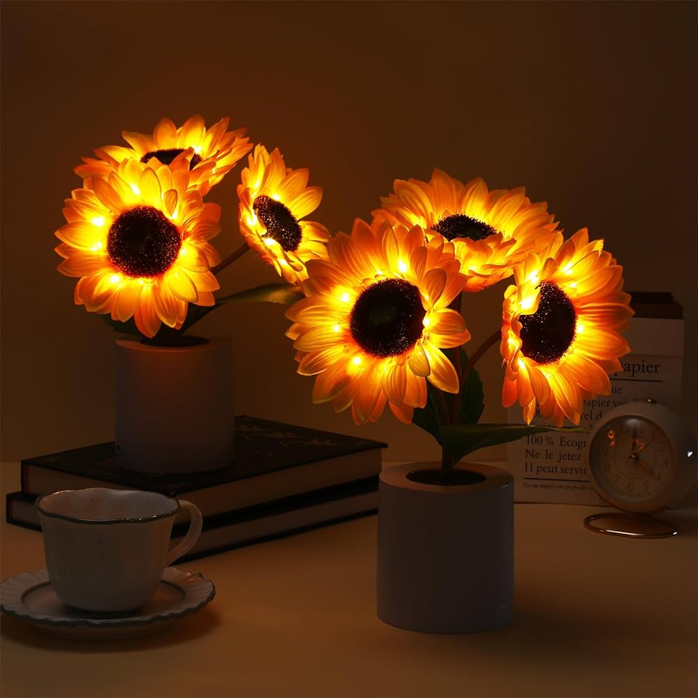 Joyful Sunflower Lamp with Sparkling Shine