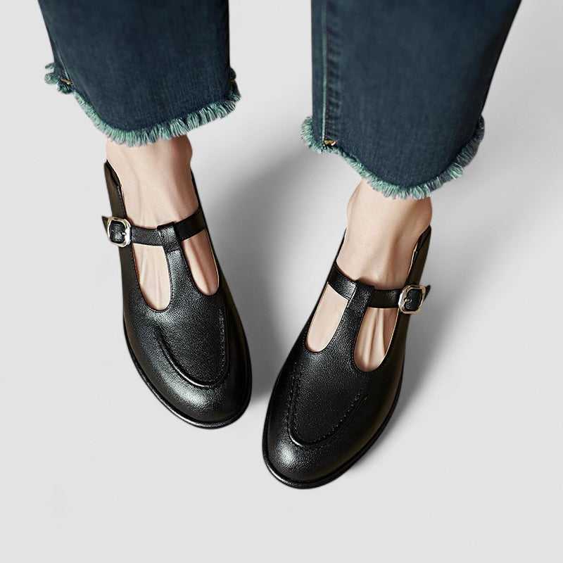 Ariyzzah | Comfortable orthopedic Mary Jane shoes with a low heel for everyday comfort and a stable stride