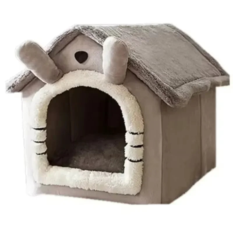All-Season Dog House for Small Dogs