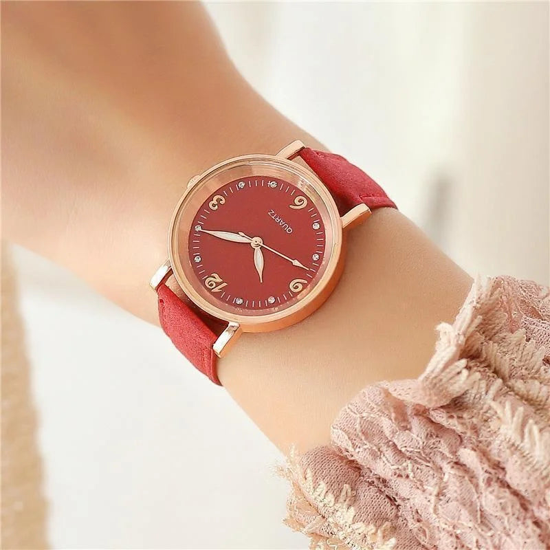 Elegant watch with a stylish leather strap