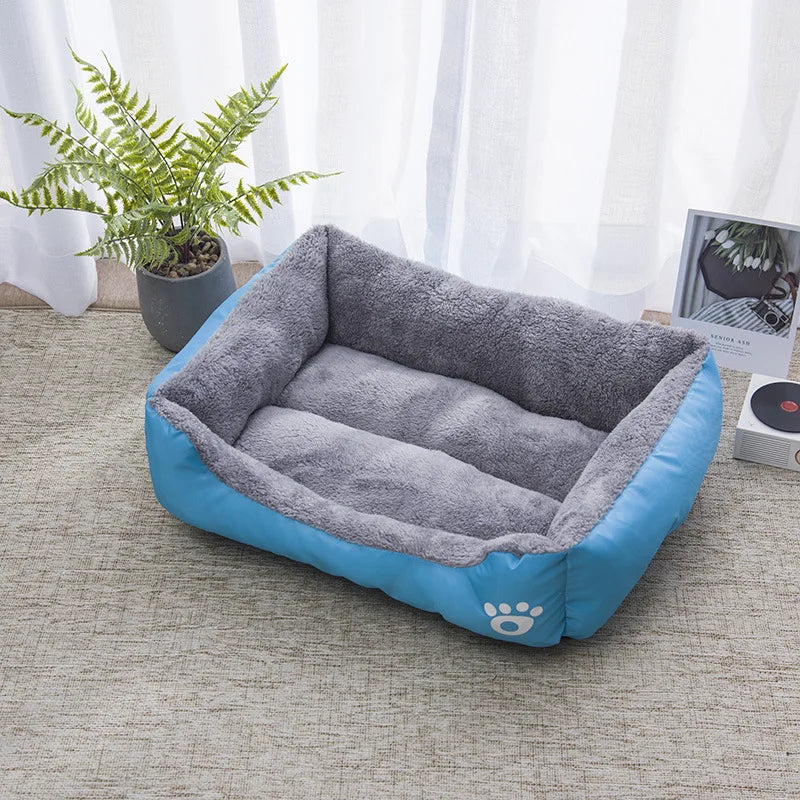 Comfortable Winter House for Dogs