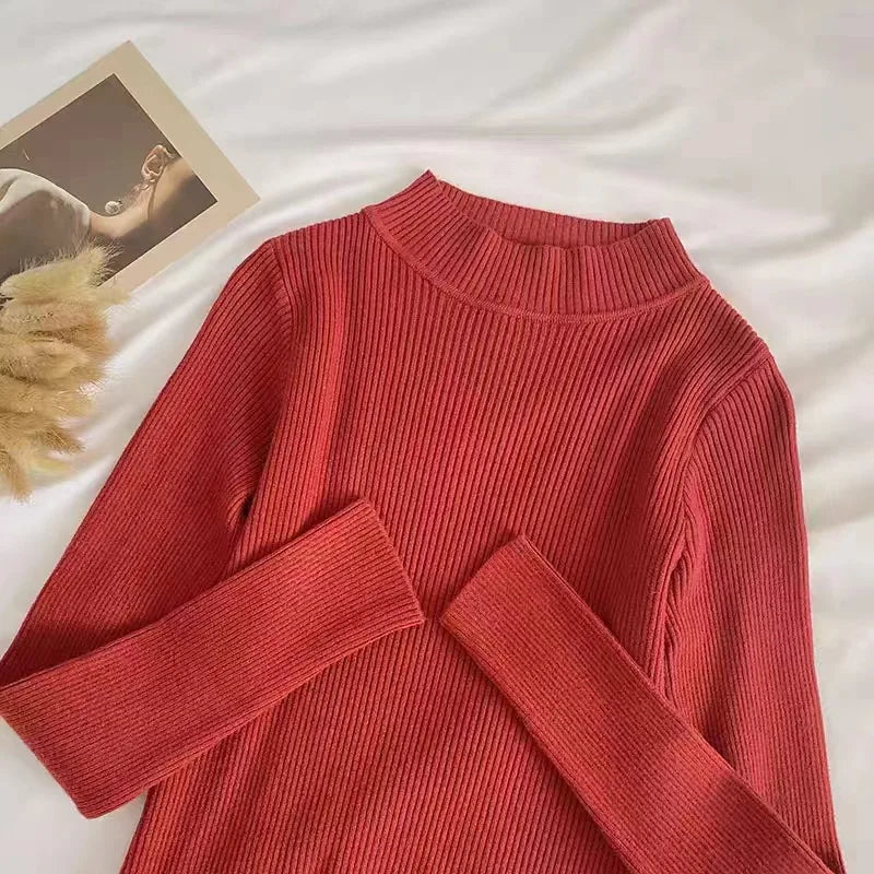 Stylish women's knit sweater for any occasion