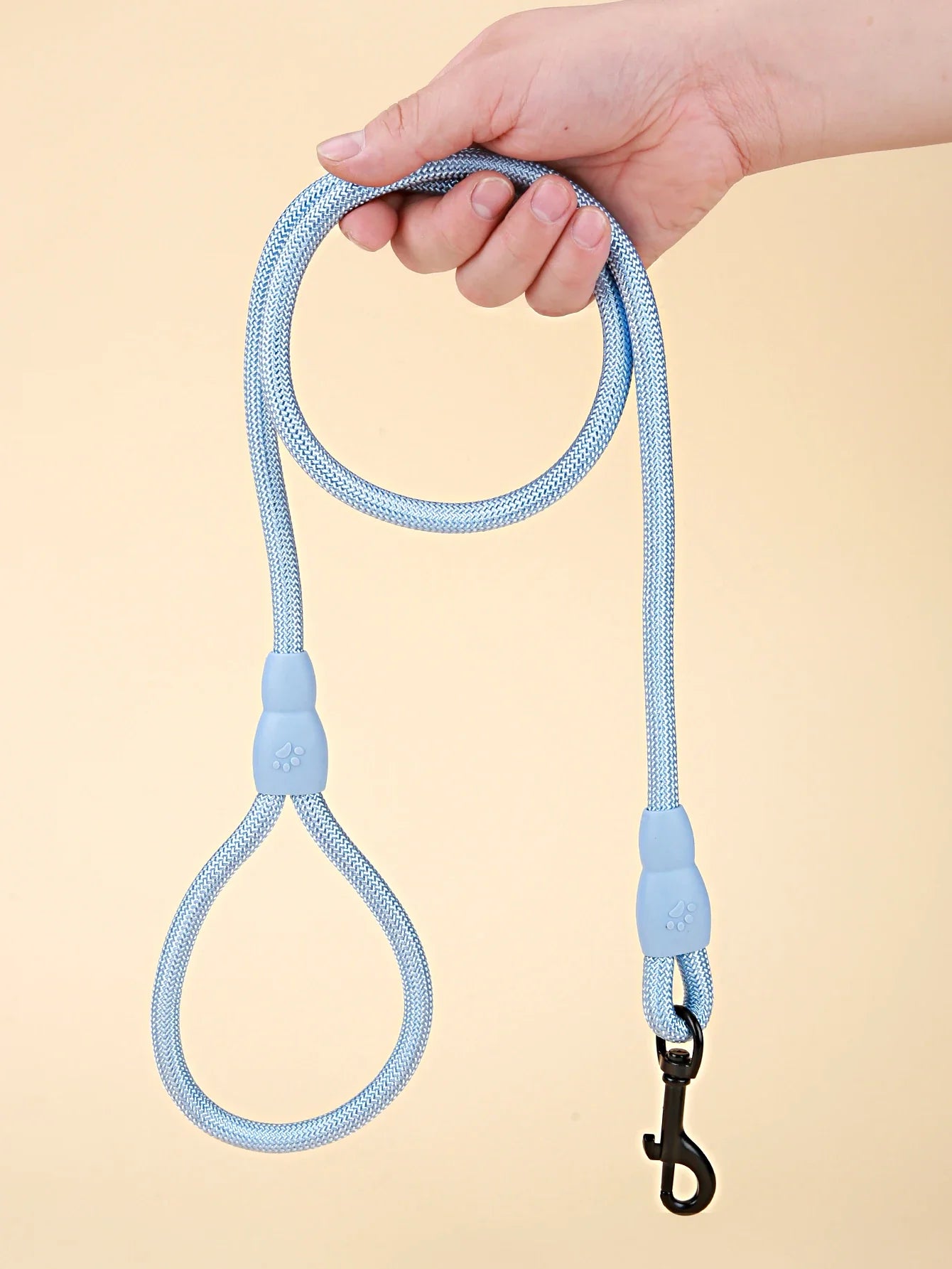 Luxe Light Blue Safety Dog Leash for Better Control and Comfort
