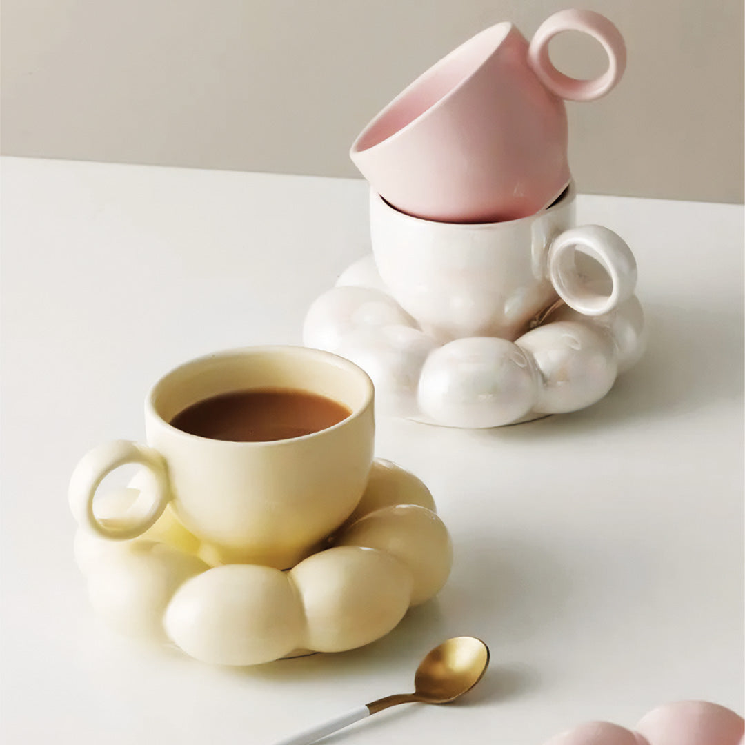 Elegant Sunflower Mug with Floral Pattern Perfect for a Beautiful Breakfast