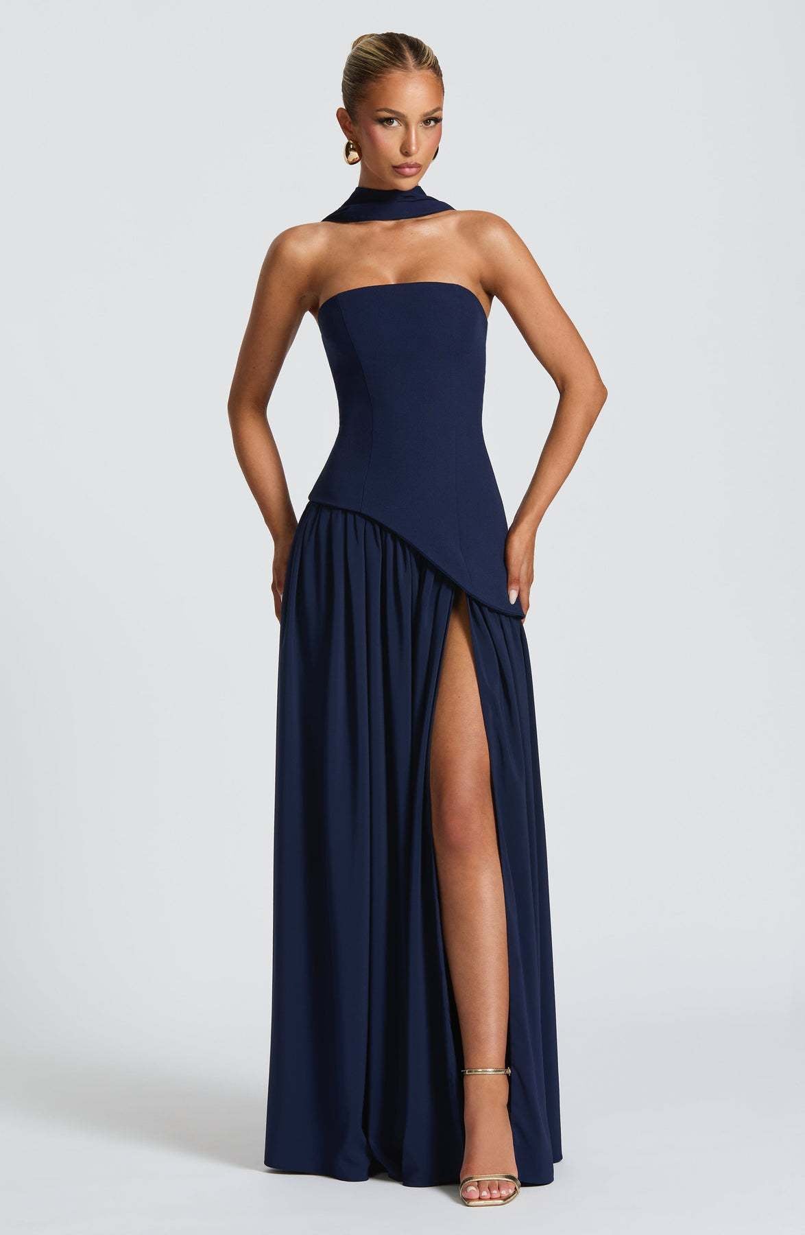 Maxi Dress - Elegant, Flowy Silhouette for Effortless Style