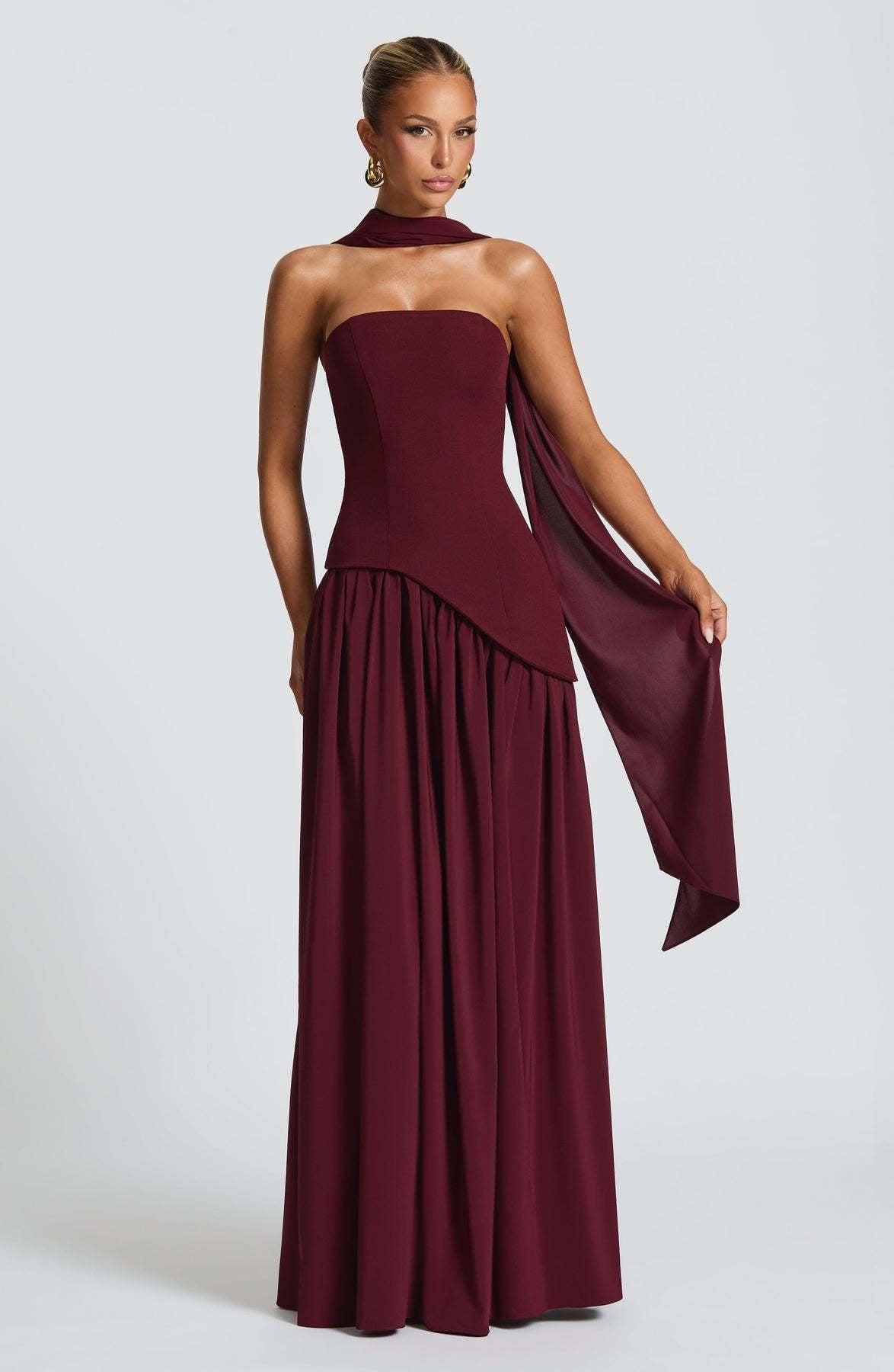 Maxi Dress - Elegant, Flowy Silhouette for Effortless Style
