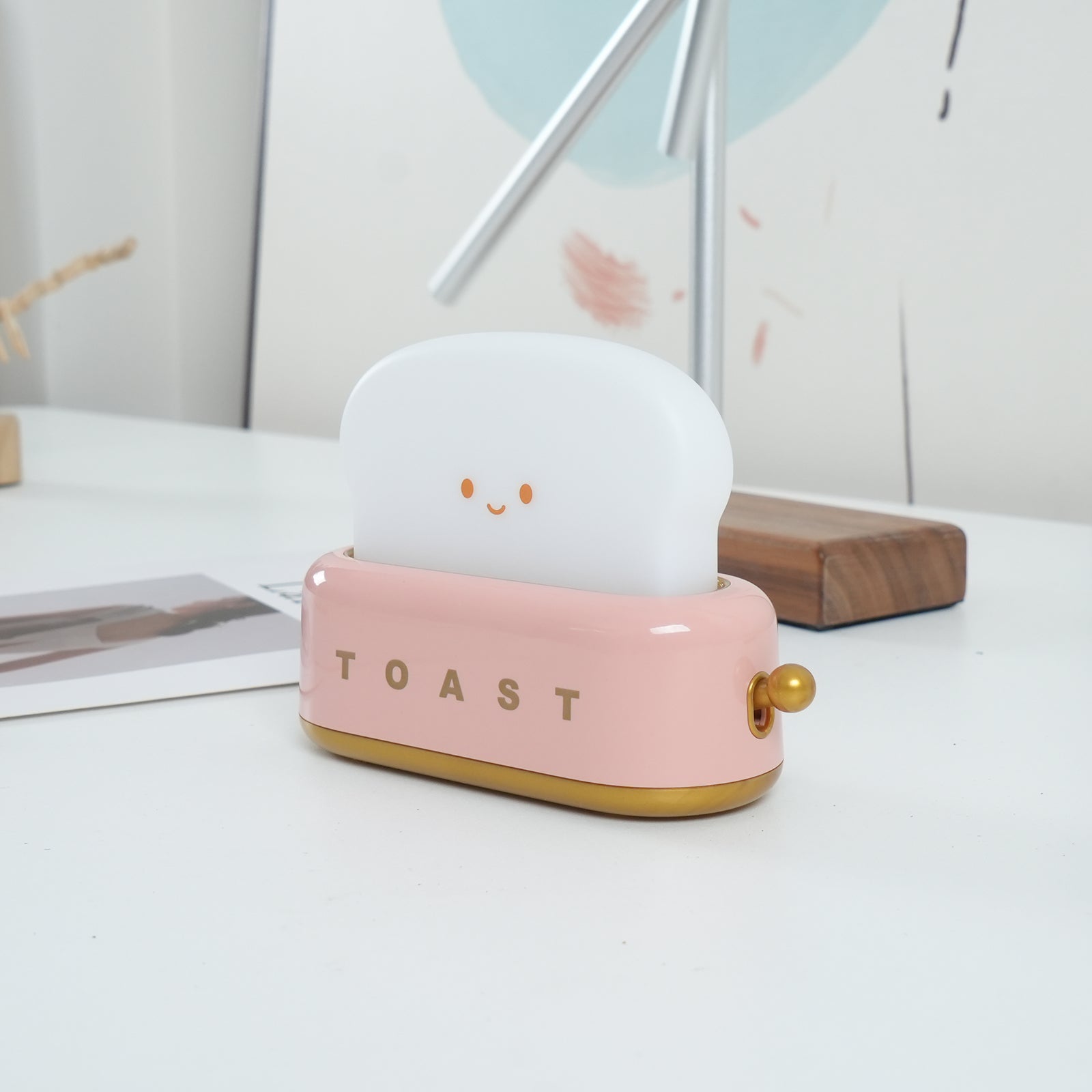 Modern Toaster Design Table Lamp with Built-in Battery