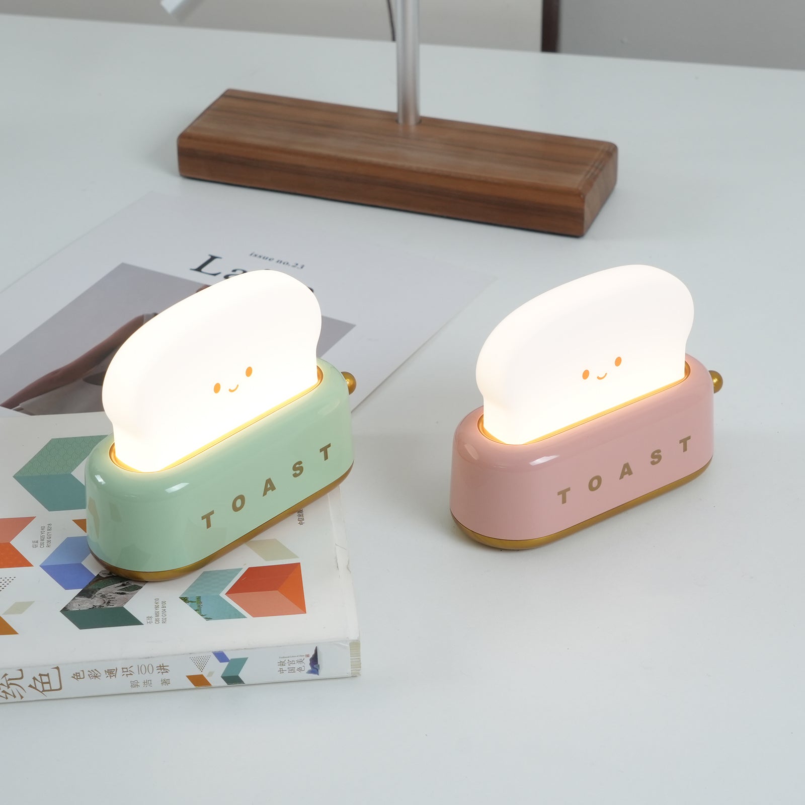 Modern Toaster Design Table Lamp with Built-in Battery