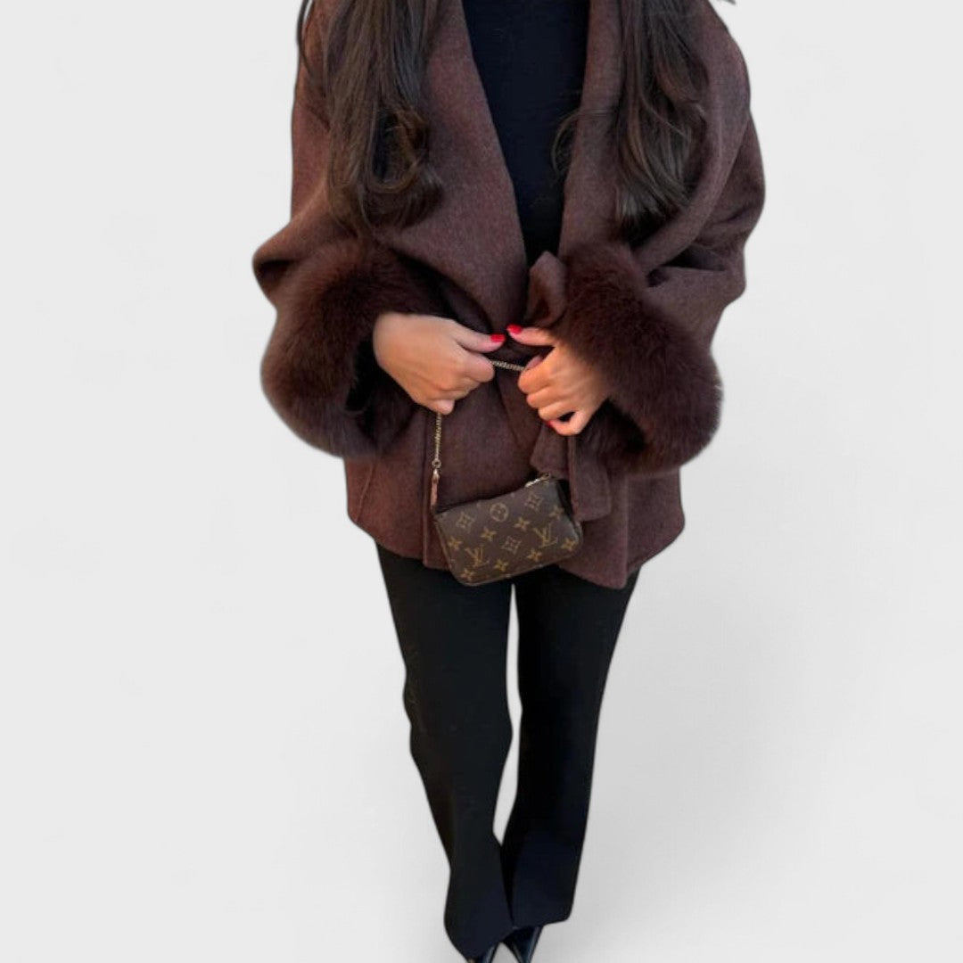 Emy – Eco-Fur Coat with Timeless Elegance