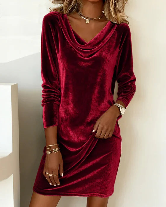 Frosina Velvet Dress - Flowy, Loose-Fit Silhouette for Effortless Elegance
