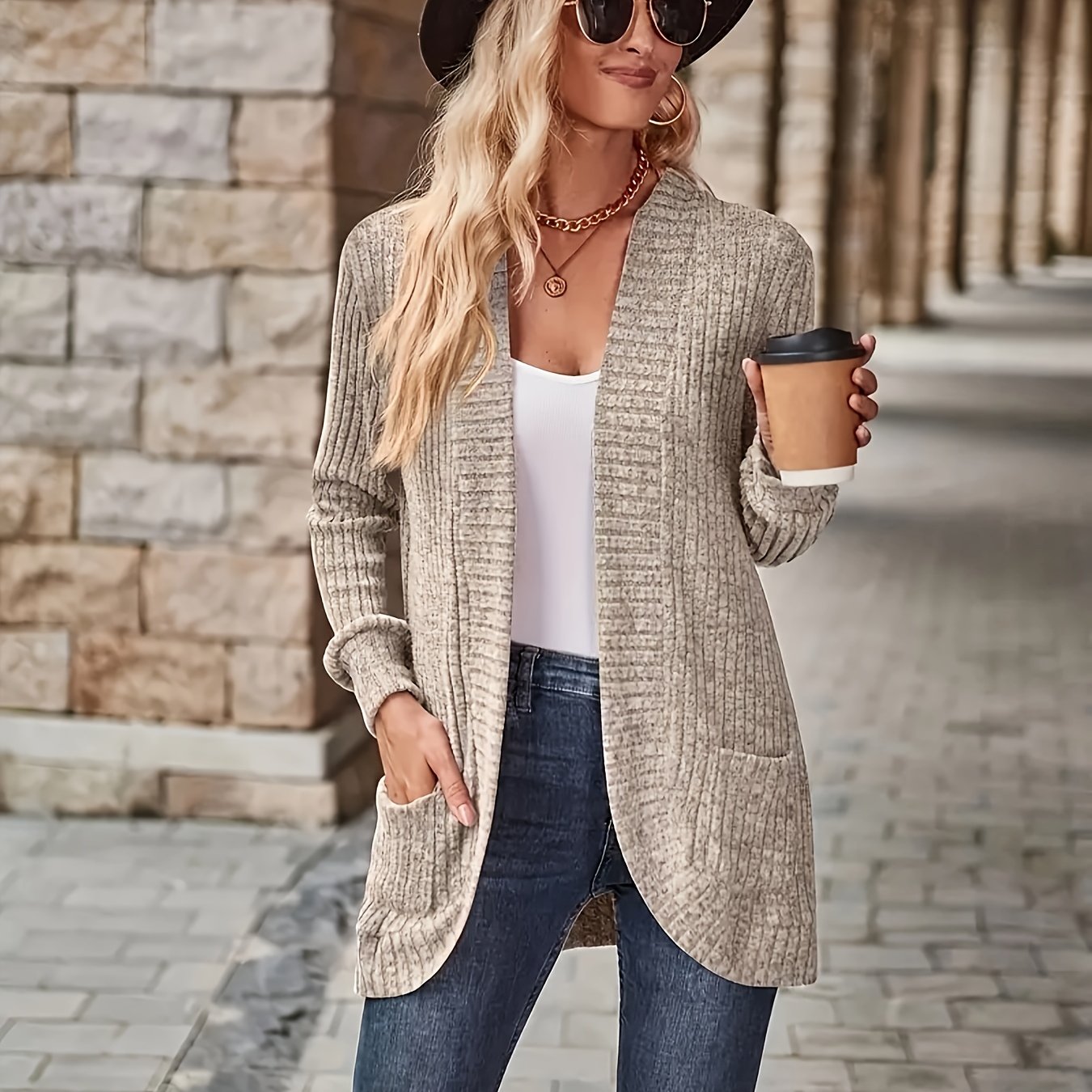 Valmai - Elegant Cardigan for a Sophisticated Look
