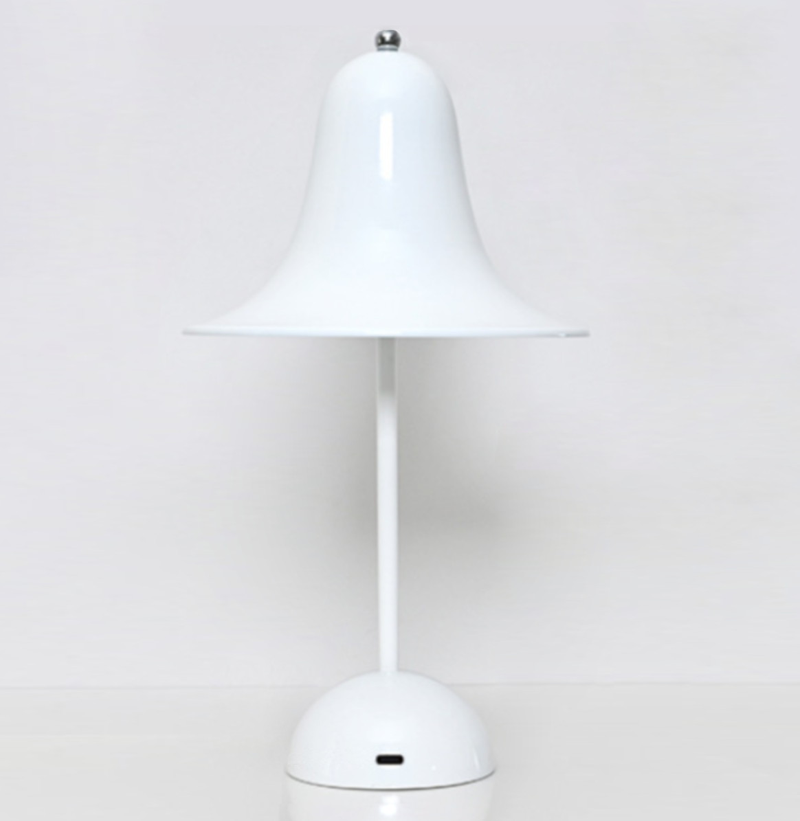 Elegant Wireless Table Lamp Classic Cap for Stylish Lighting