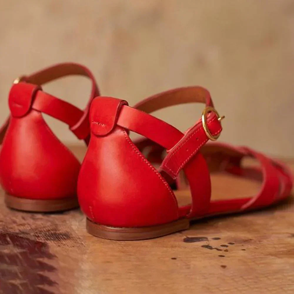 Chic Strappy Flat Sandals
