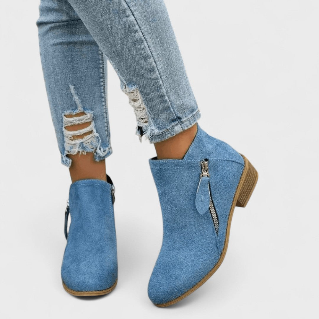 Elegant Classic Vintage Style Boots