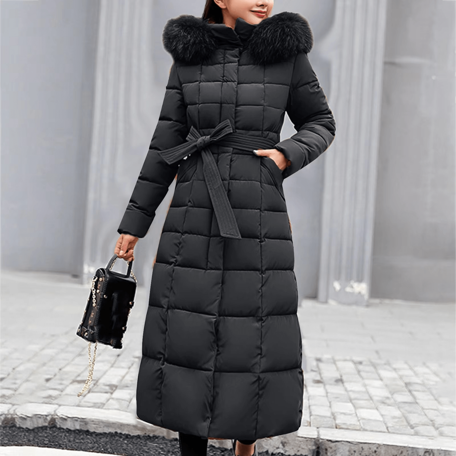 Cornelia - Elegant Down Jacket with Luxurious Fur Hood for Style-Conscious Women