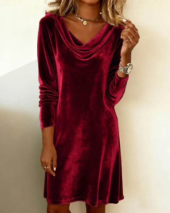 Frosina Velvet Dress - Flowy, Loose-Fit Silhouette for Effortless Elegance