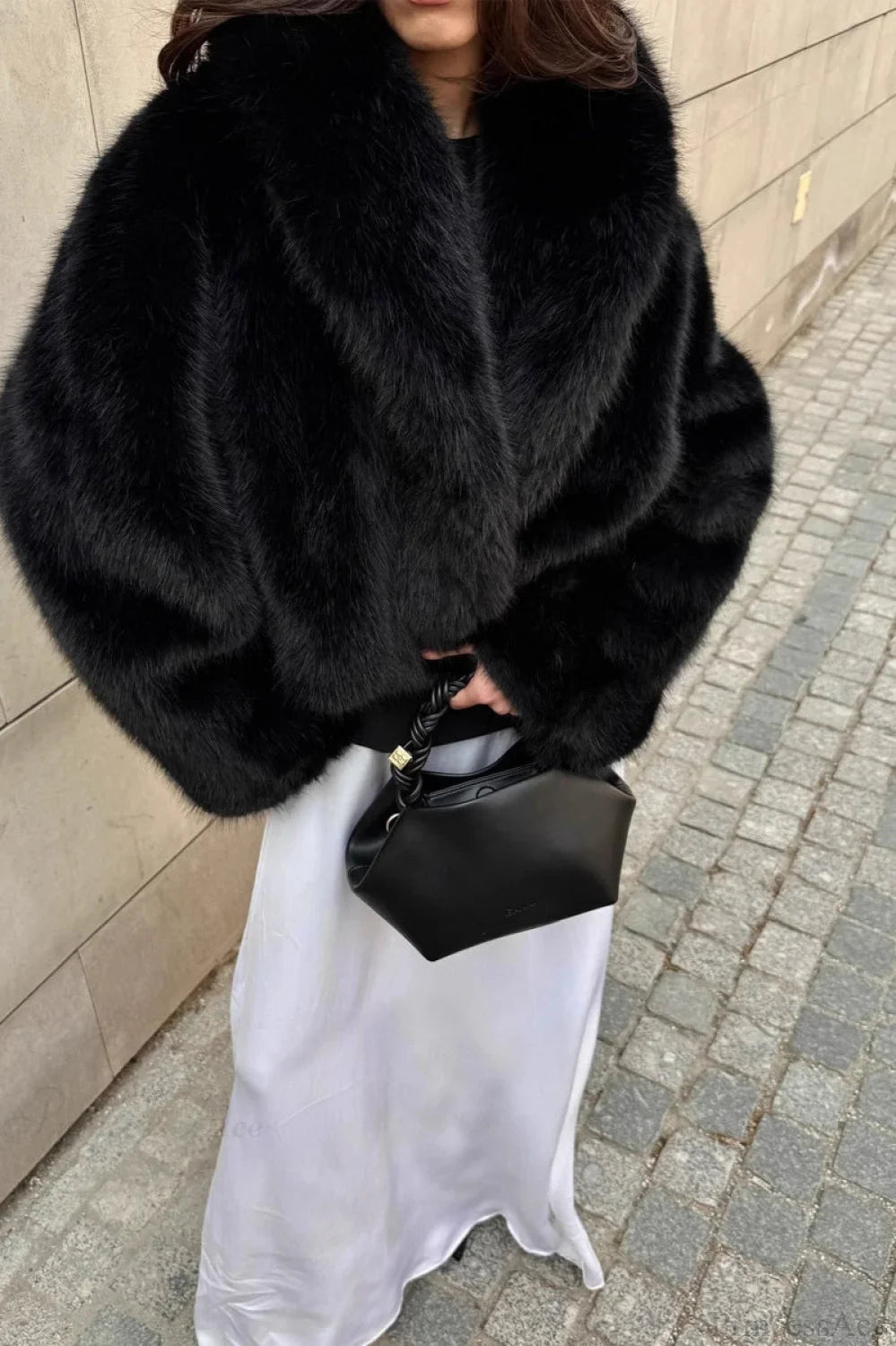 Warm Long Coat with Faux Fur Collar