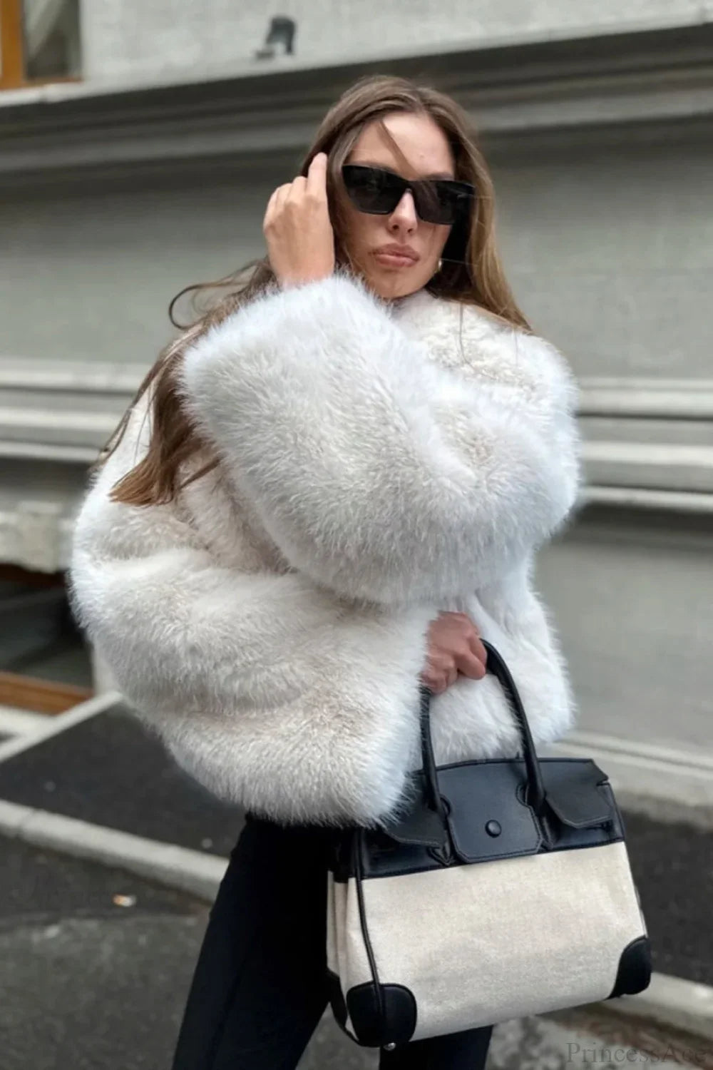 Warm Long Coat with Faux Fur Collar