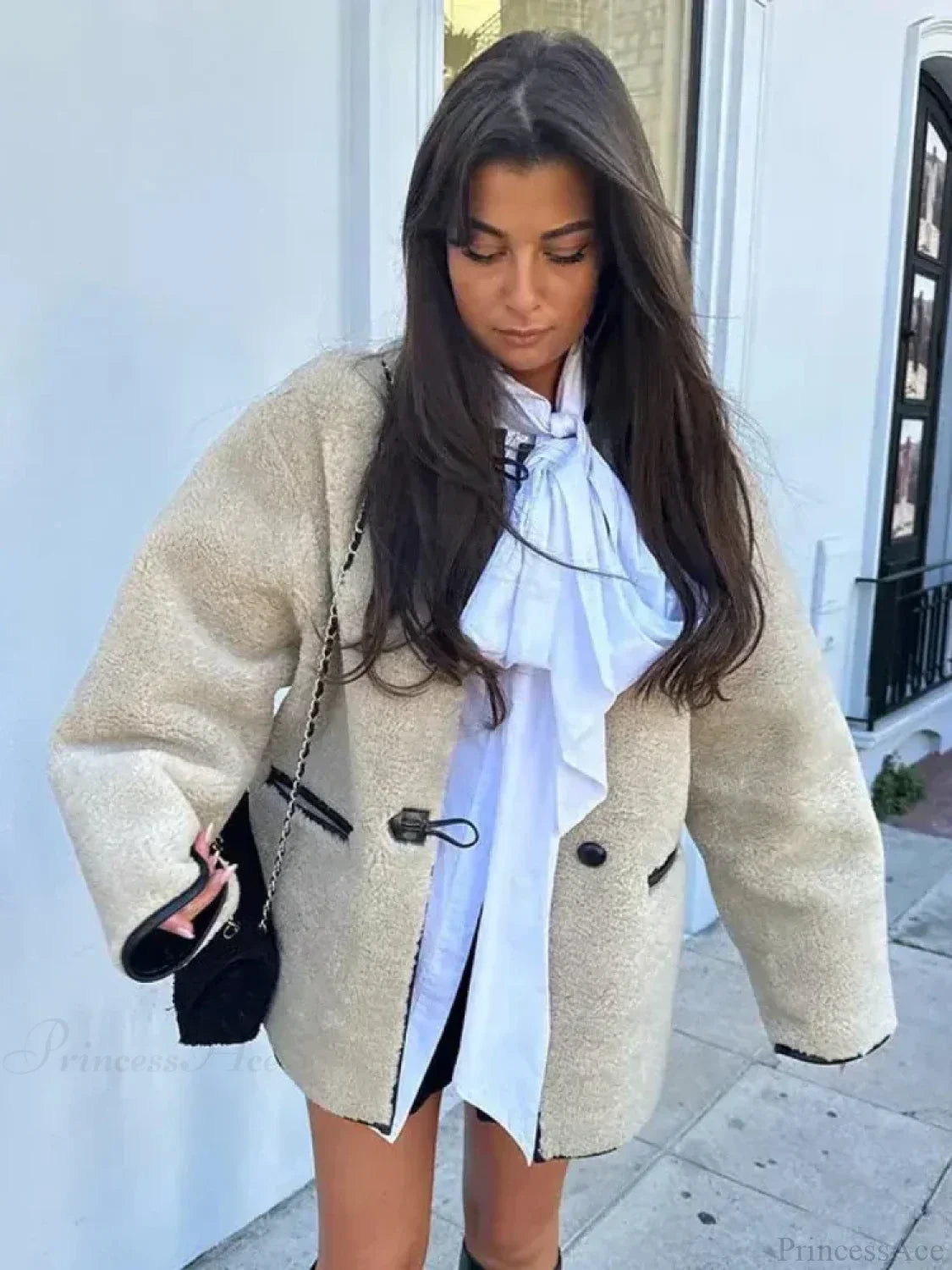 Women's Retro Plus Size Wool Coat with Wide O-Neck