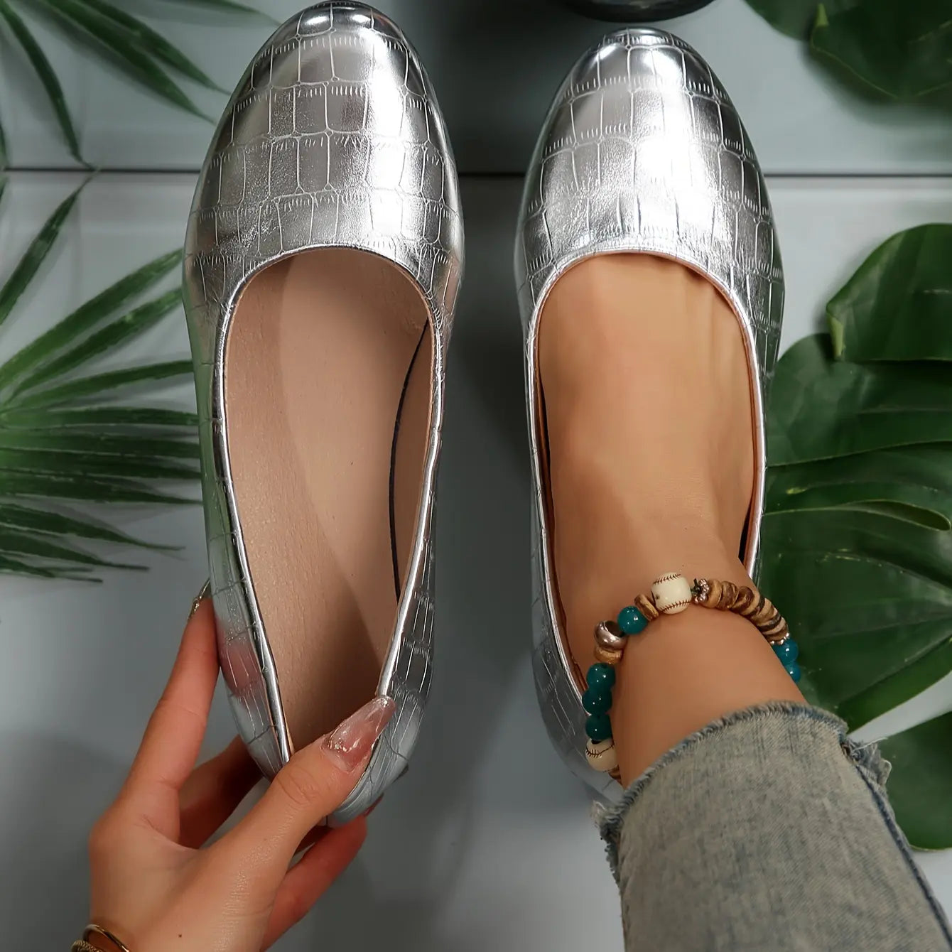 Women's Leather Orthopedic Shoes – Lightweight, Non-slip, and Breathable