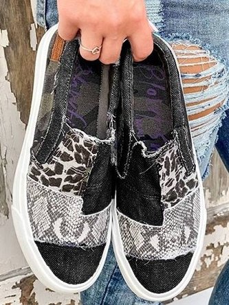 Trendy Slip-On Shoes for Pain Relief