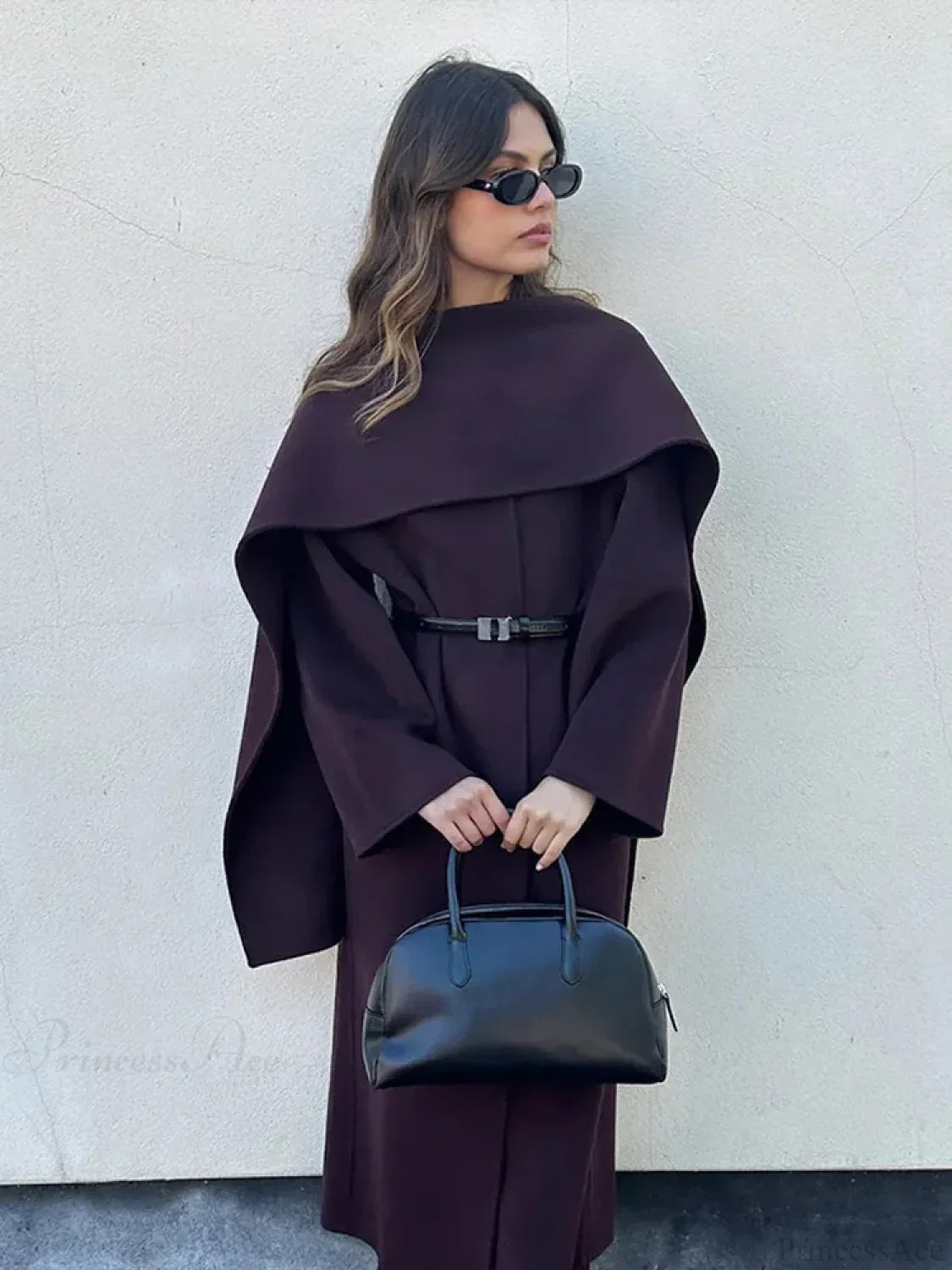 Gray Wool Coat with Elegant and Comfortable Turn-Down Collar