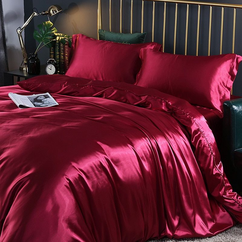 Elegant 4-piece Silk Satin Bedding Set including Duvet Cover, Fitted Sheet, and Pillowcases for ultimate comfort
