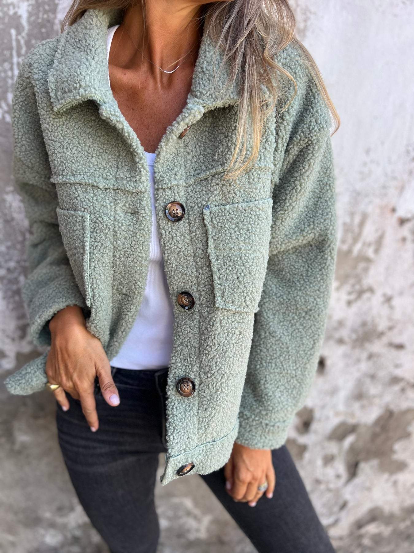 Mila Elegant Autumn Coat for a Stylish Look