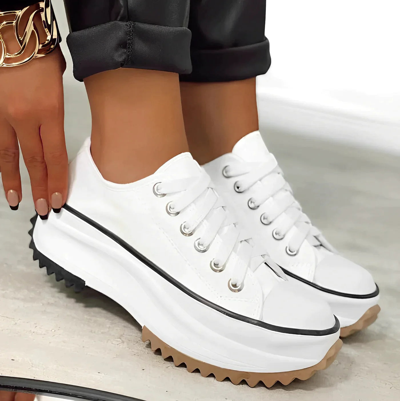 Fashionable Casual Shoes for Women