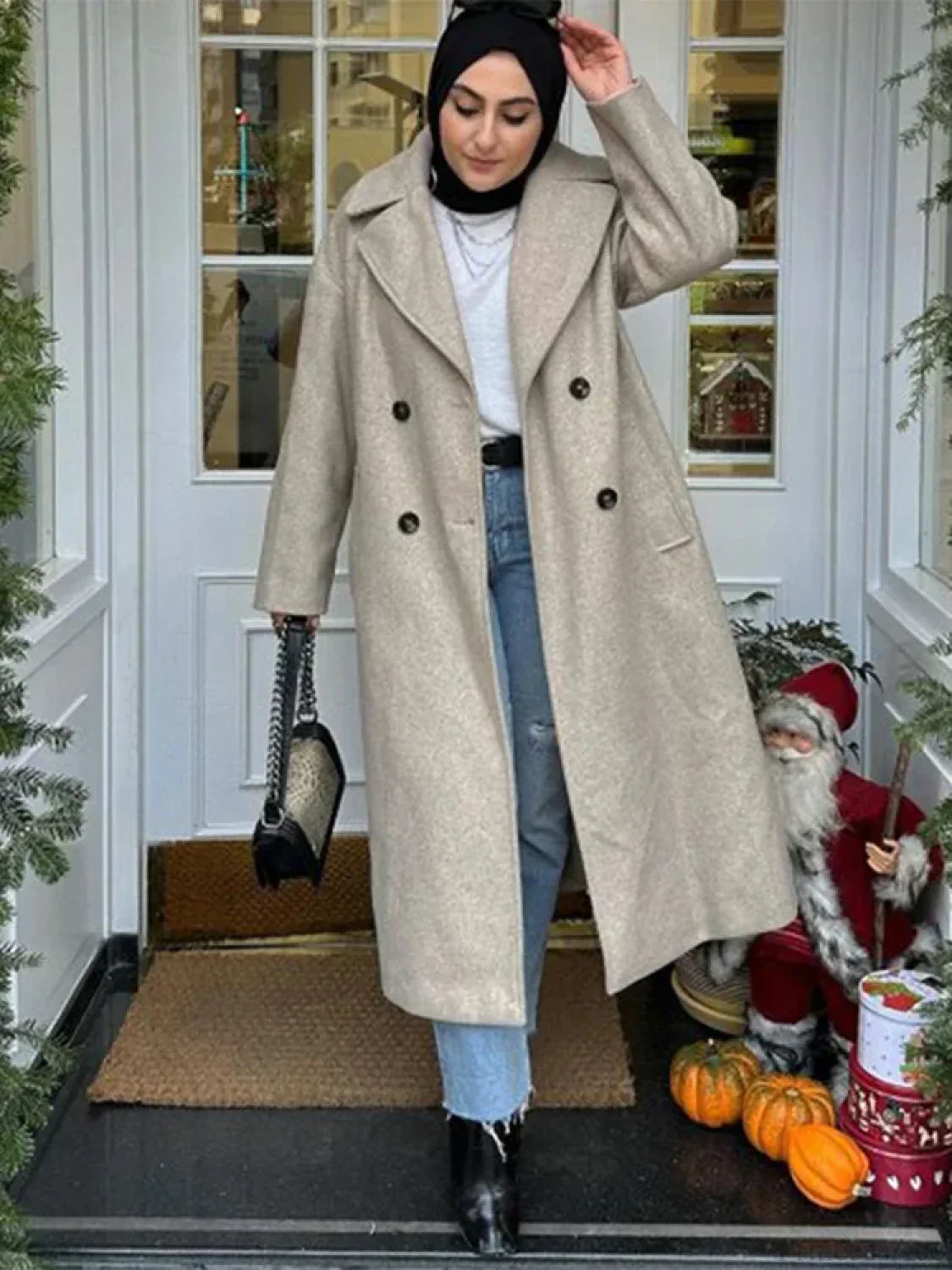 Large Coat with Tie-up Mao Collar and Wide Lapels