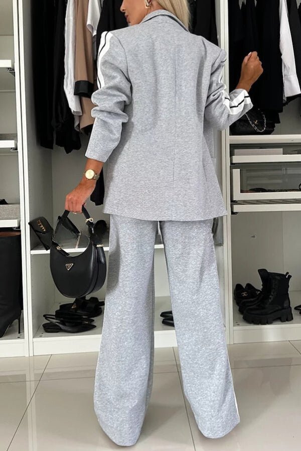 Elegant blazer and pant set for a sophisticated look