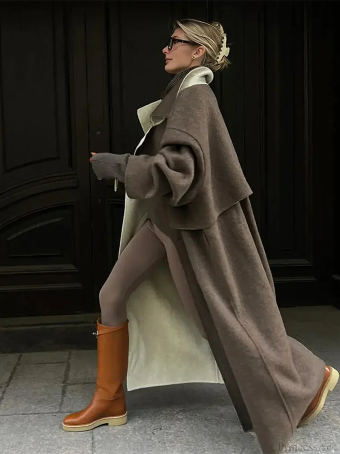 Casual Turn-Down Overcoat with Stylish Plaid Pattern