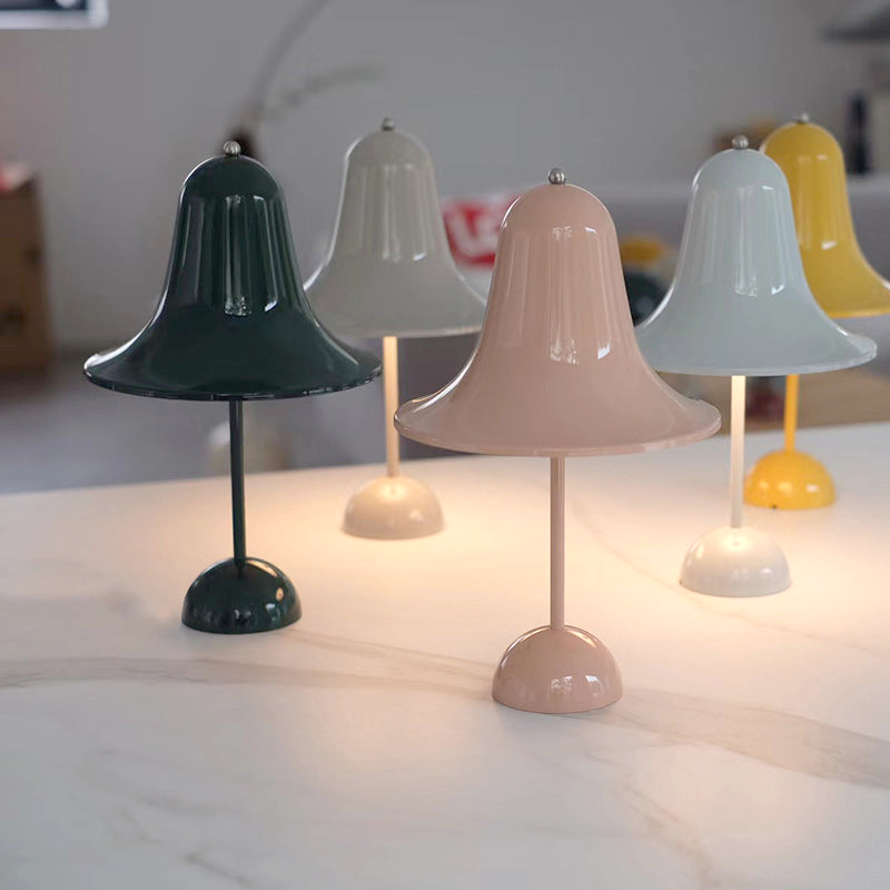 Elegant Wireless Table Lamp Classic Cap for Stylish Lighting