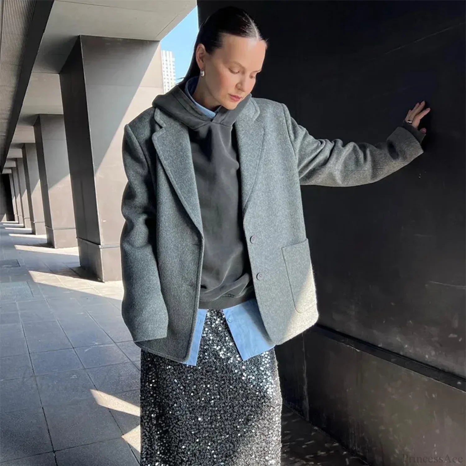 Elegant Retro Wool Button-Down Overcoat for Timeless Style